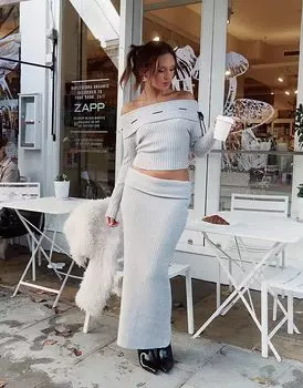 Эксклюзивная трикотажная макси-юбка с отворотом на талии от Frolic x Bella Stovey серого цвета