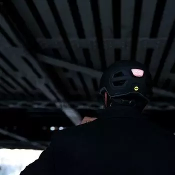 Экспресс-шлем Mips Smith, цвет Matte Black/Cement