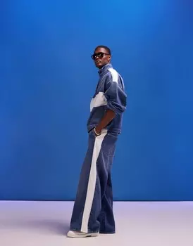 Экстримальные широкие джинсы ASOS DESIGN с белыми вставками синего цвета середины 90-х — часть комплекта