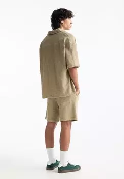 JOGGER BERMUDA Textured PULL&BEAR, Шорты охра