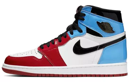 Jordan 1 Retro High Fearless UNC Чикаго