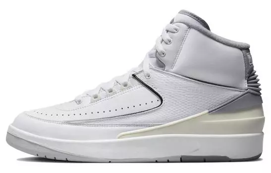 Jordan 2 Retro цементно-серый