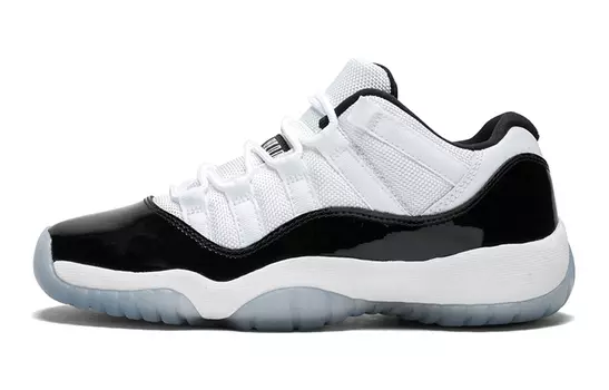 Кроссовки Jordan Air Jordan 11 Vintage Basketball 528896-153, белый/черный