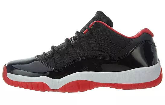Кроссовки Jordan Air Jordan 11 Vintage Basketball 528896-012, черный/белый/красный