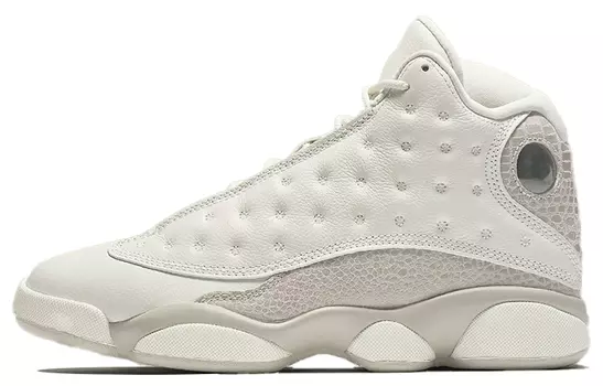 Кроссовки Jordan Air Jordan 13 Vintage Basketball Women AQ1757-004, белый
