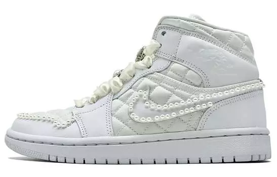 Кроссовки Air Jordan 1 Vintage Basketball Shoes Unisex High-Top White
