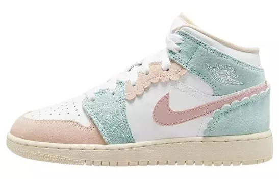 Кроссовки Jordan 1 Mid SE Pink Oxford GS