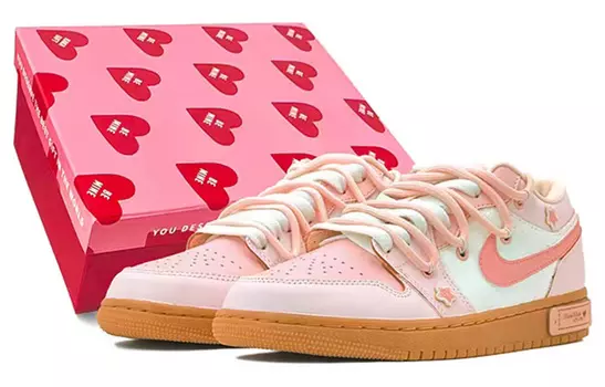 Кроссовки Air JORDAN 1 Vintage Basketball Shoes Women's Low-Top Pink White
