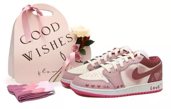 Кроссовки Air JORDAN 1 Vintage Basketball Shoes Women's Low-Top Pink White/Red
