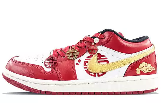 Кроссовки Air Jordan 1 Vintage Basketball Shoes Women's Low-Top Red/Gold