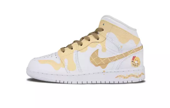 Кроссовки Air Jordan 1 Vintage Basketball Shoes Women's High-Top Yellow
