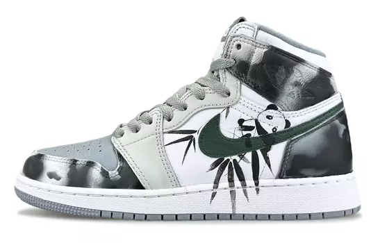 Кроссовки Air JORDAN 1 Vintage Basketball Women's High-Top, белый/черный/серый