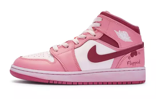 Кроссовки Air Jordan 1 Vintage Basketball Shoes Women's High-Top White