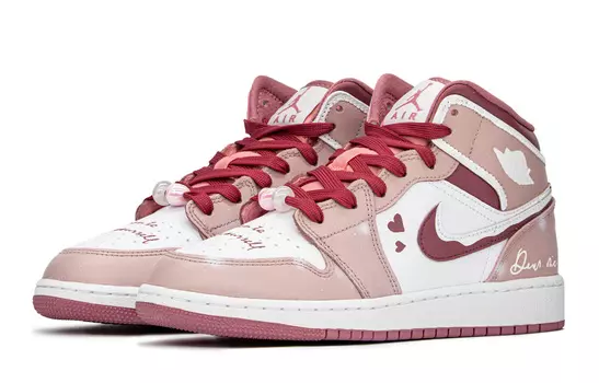 Кроссовки Air Jordan 1 Vintage Basketball Shoes Women's High-Top Pink/White