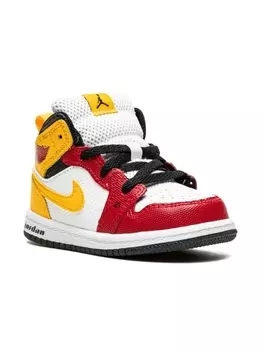 Jordan Kids кроссовки Air Jordan 1 Mid SE Motorsport, белый