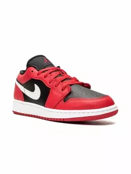 Jordan Kids кроссовки Air Jordan Low Black / Very Berry, красный