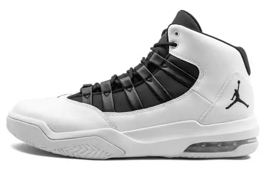 Jordan Max Aura Белый Черный