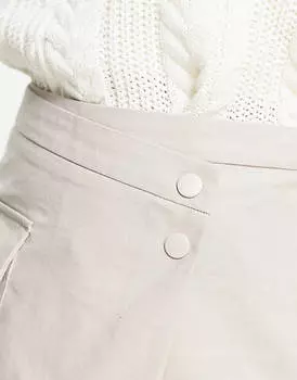 Юбка Stradivarius с запахом и камнями