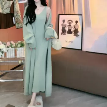 Юбочный костюм женский Eidolon Grain