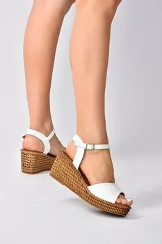 K674192209 Белые женские туфли на танкетке Fox Shoes