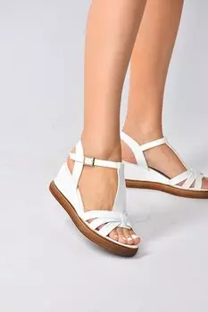 K674305309 Белые женские туфли на танкетке Fox Shoes