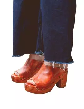 Каблук на плоской платформе Deva Clog цвета коньяк Bed Stu