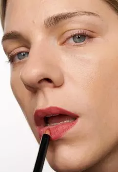 Карандаш для губ LIP PENCIL Bobbi Brown, цвет rose