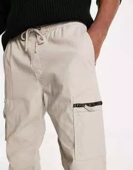 Карго с карманами на молнии и карманами Pull&Bear