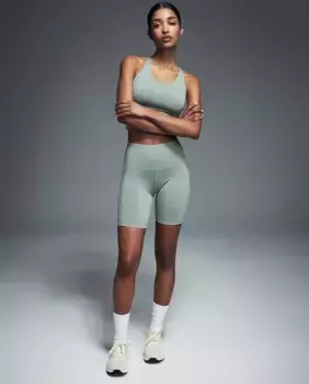 Карманные брюки Sfera, зеленый