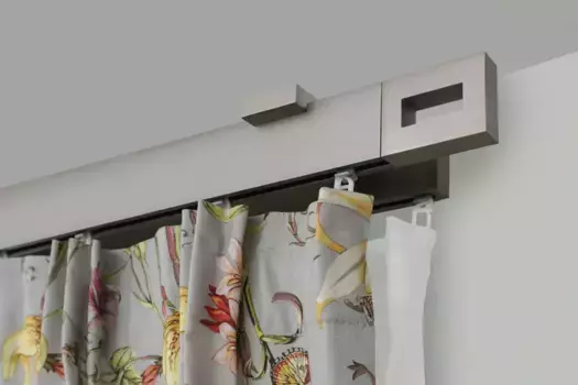 Карниз для штор GARESA "FLAT", 2 направляющие, желаемая длина, прямоугольный профиль, потолочный монтаж, идеальный ход, современный, выдвижной 290 см, цвет vernickelt