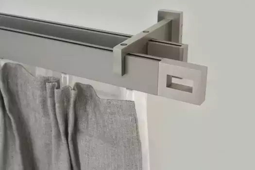 Карниз для штор GARESA "FLAT", 2 направляющие, желаемая длина, прямоугольный профиль, настенный монтаж, идеальный ход, современный, выдвижной 310 см, цвет vernickelt