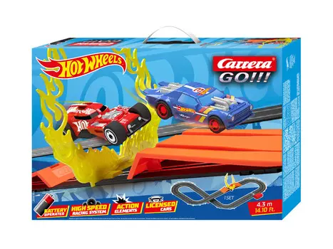Каррера, вперед!!! Трасса на батарейках Hot Wheels 4,3 м + трамплин Carrera