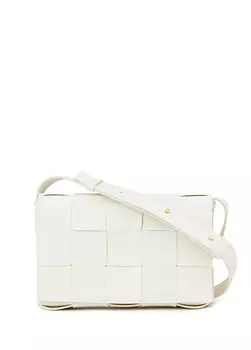Кассетная белая женская кожаная сумка Bottega Veneta