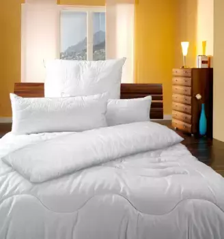 KBT Bettwaren Одеяло из микрофибры "Body Soft quilt", теплое, (1 шт.) 155х220 см, белый