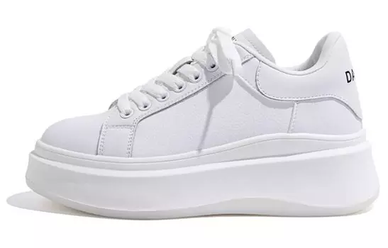 Кеды, скейтборд обувь женская низкая белый Daphne