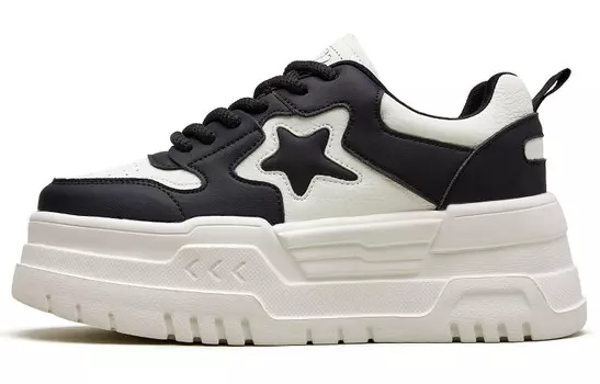 Кеды, скейтборд обувь женская низкая La Chapelle, красный