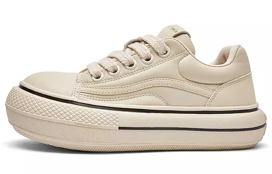 Кеды, скейтборд обувь женская низкая La Chapelle, черный