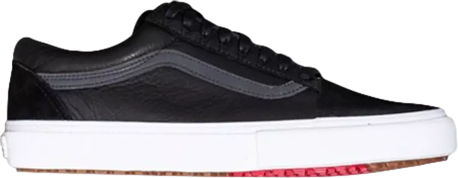 Кеды Vans Raised by Wolves x Off The Hook x Old Skool Zip LX Black, черный