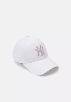 Кепка Female Logo 9Forty New Era, белый