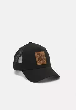 Кепка Ne Repreve Trucker Unisex New Era, черная