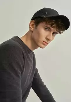 Кепка OCHNIK, черный