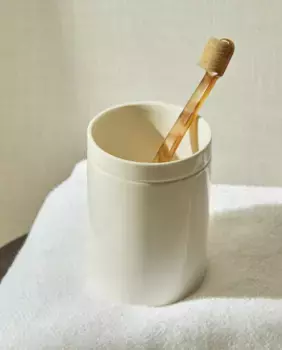 Керамический держатель зубной щетки Zara Home, цвет Oyster White