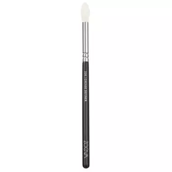 Кисть для глаз crease definer nr 228 Zoeva, количество 1 шт.