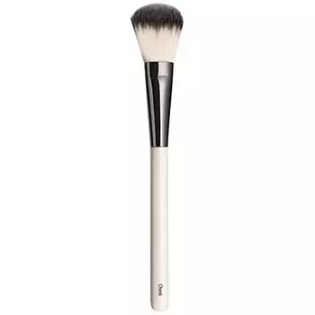 Кисть для щек, Chantecaille