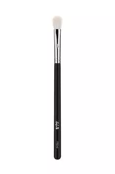 Кисть Hulu PRO 45 для нанесения и растушевки теней.