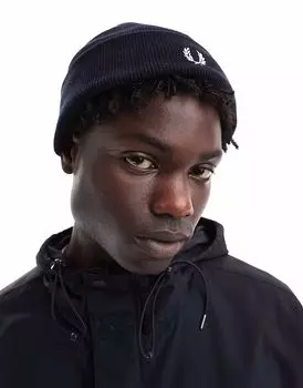 Классическая шапка Fred Perry темно-синего цвета