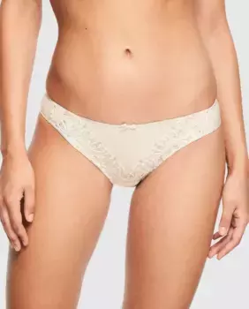 Классические эволюционные трусики Champs Elysees с вышивкой Chantelle, цвет Nude