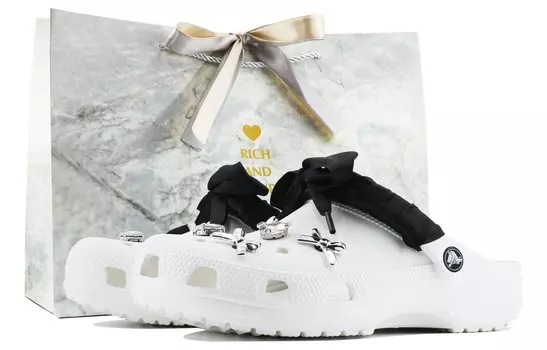 Классические башмаки-сабо унисекс Crocs