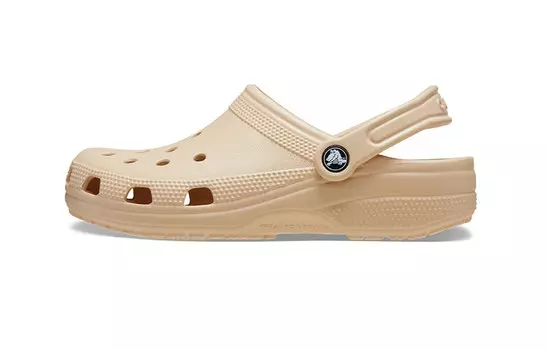 Классические башмаки-сабо унисекс Crocs, цвет Warm Khaki