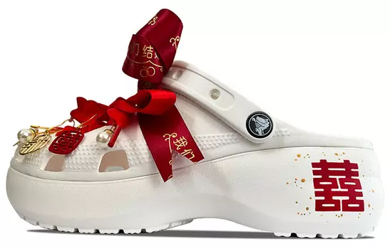 Классические башмаки женские Crocs